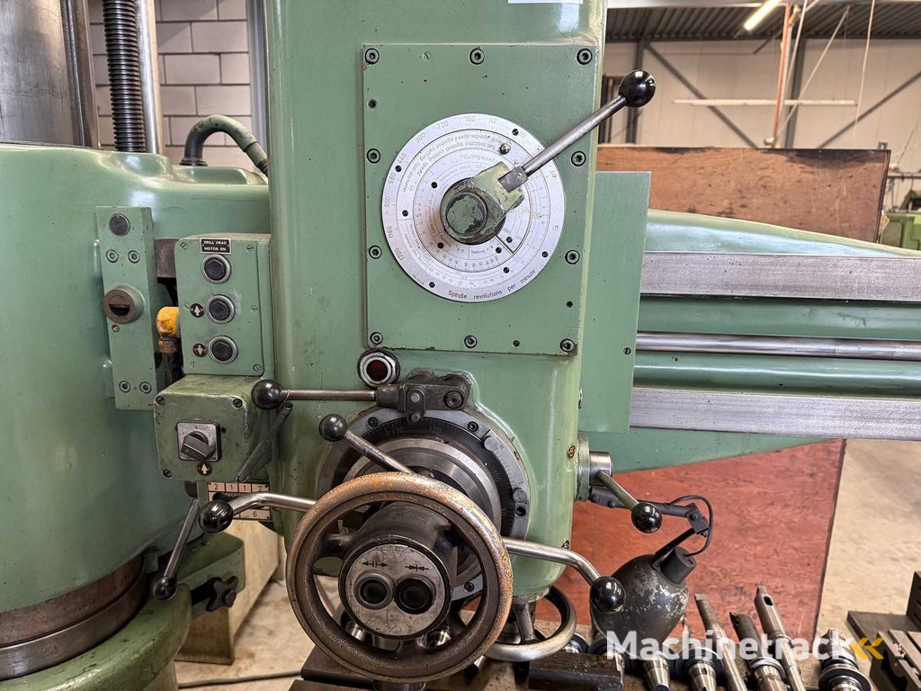 Hindustan - 1977 - RM 61 - Radiaalboormachine