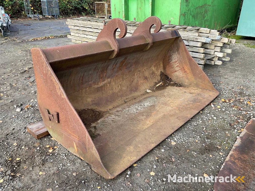 Verachtert Graafbak CW30