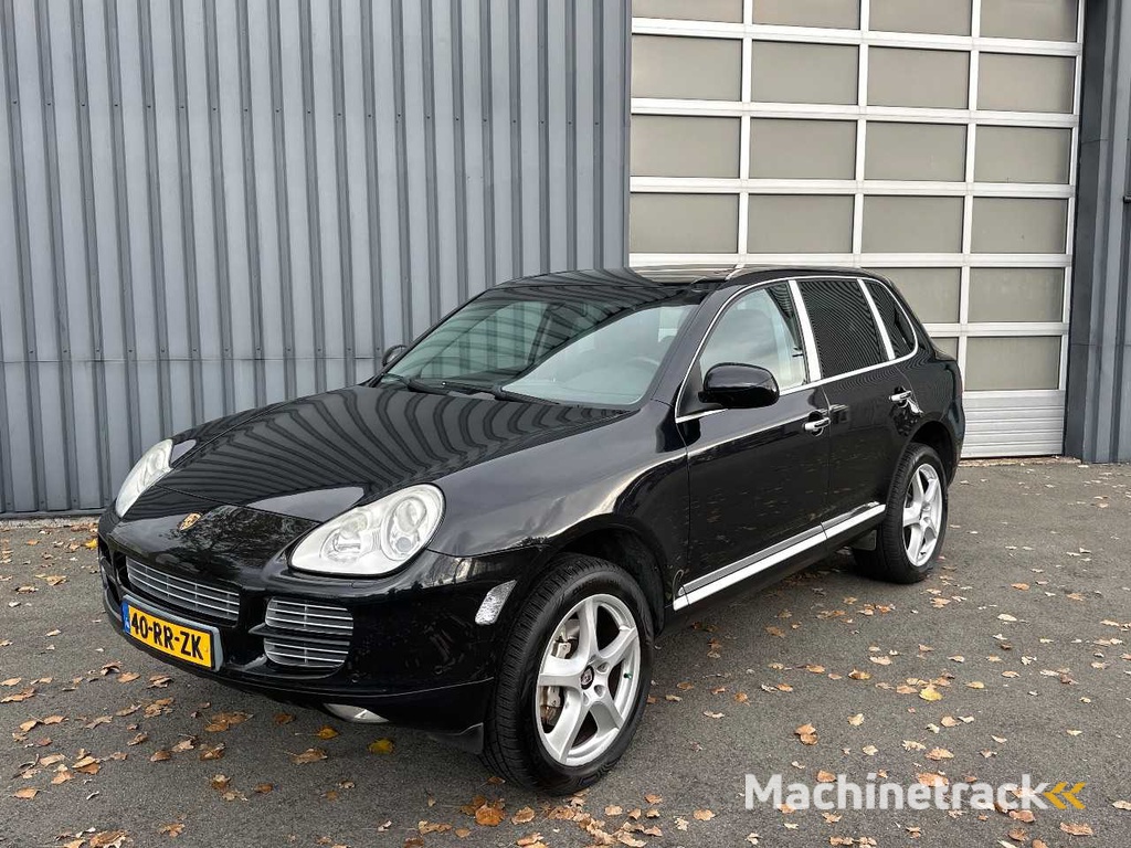 Porsche - Cayenne - 4.5 S - PKW - 2005