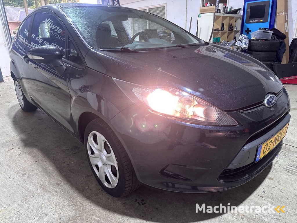 Ford - Fiesta - 1.25 Limited - 02-NRF-7
