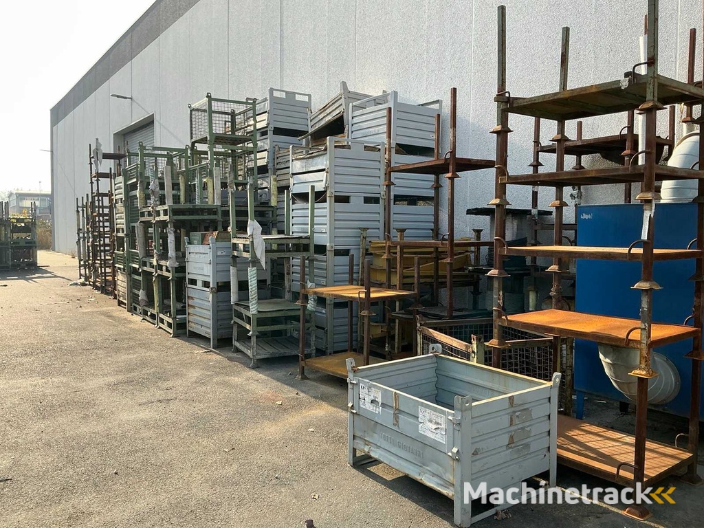 Stapelbare open en gesloten kratten (165x)