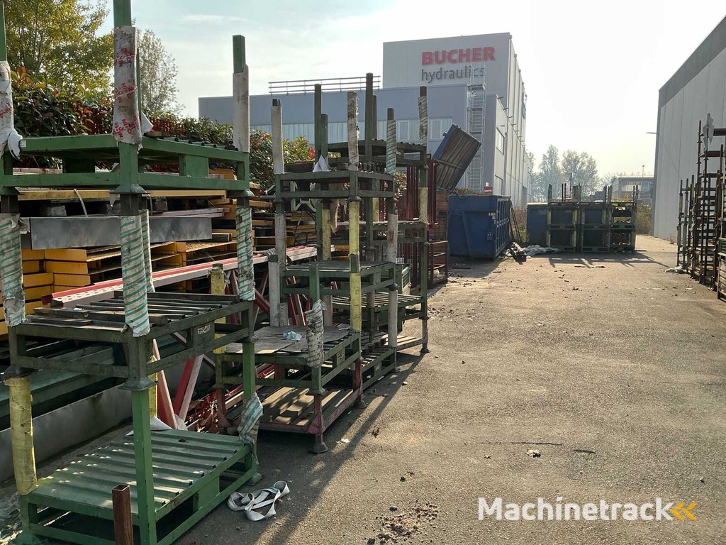 Stapelbare open en gesloten kratten (165x)