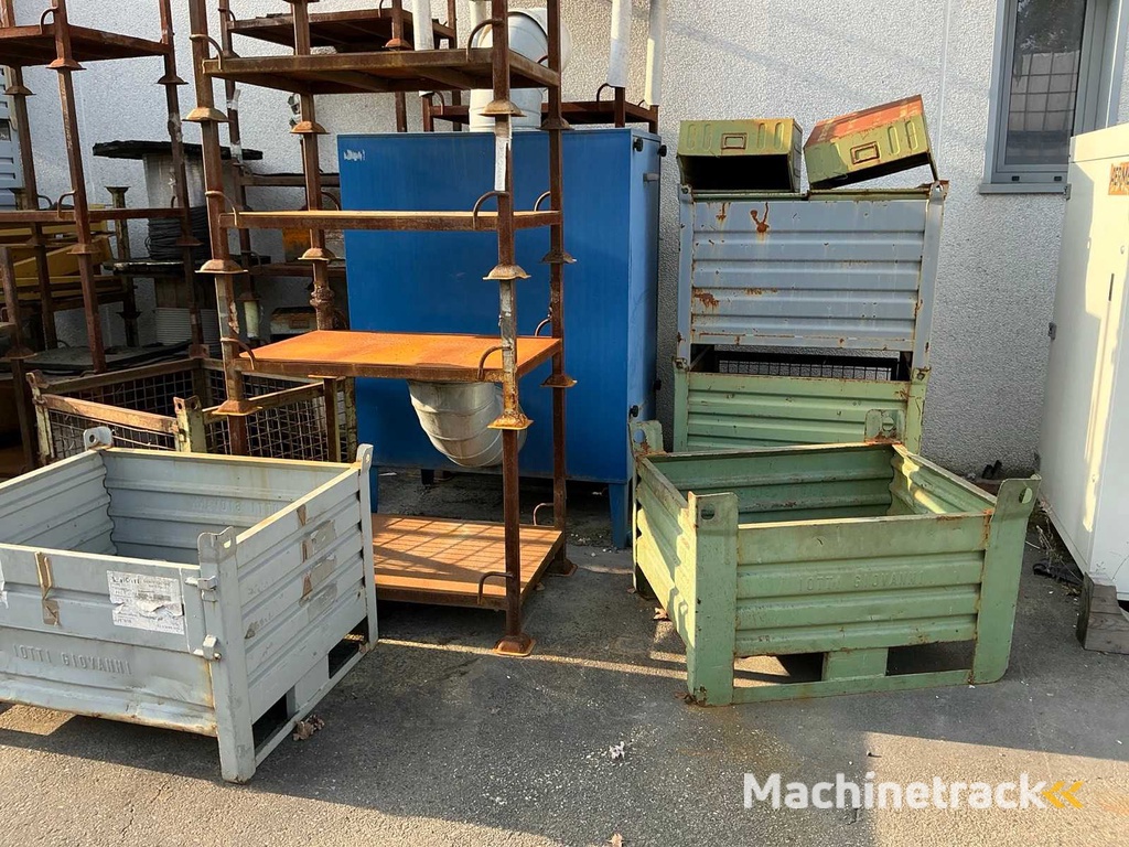 Stapelbare open en gesloten kratten (165x)