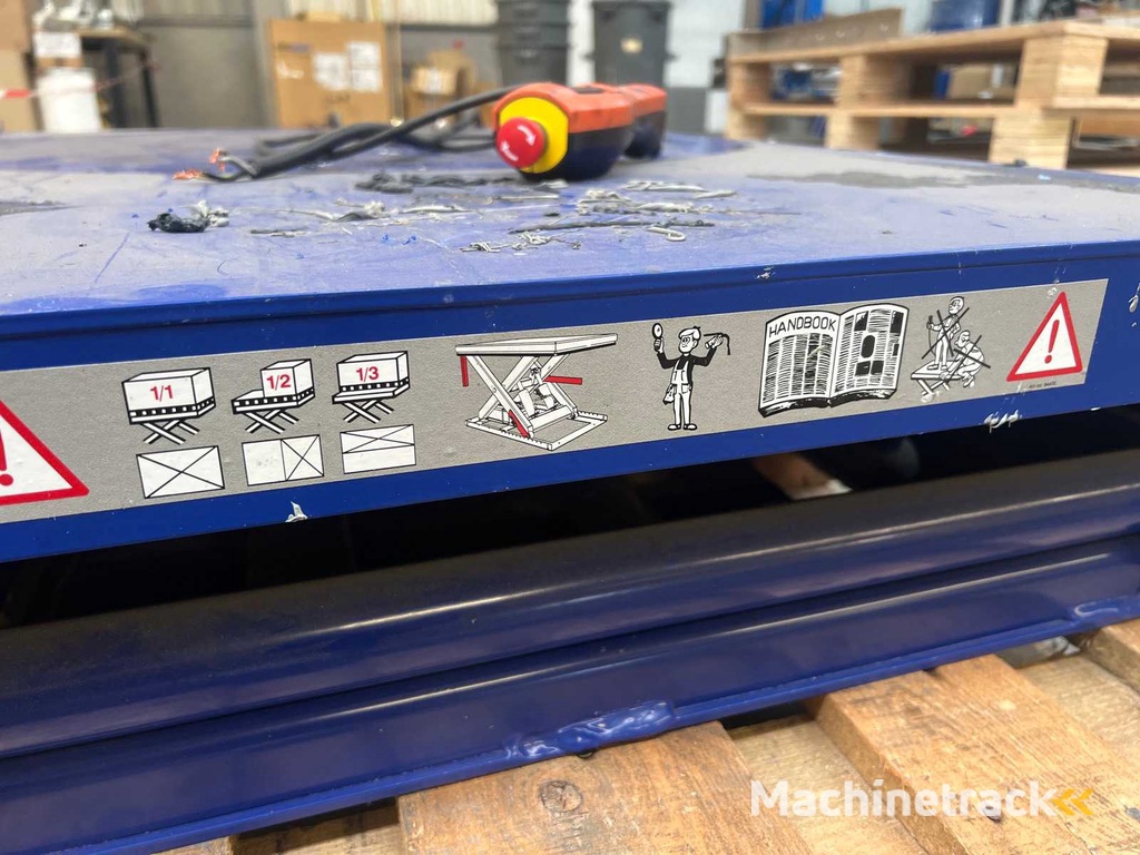 EdmoLift Hydraulische heftafel met draaitafel (elektrisch bediend)