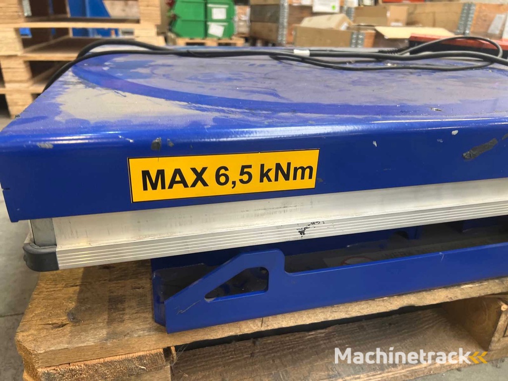 EdmoLift Hydraulische heftafel met draaitafel (elektrisch bediend)