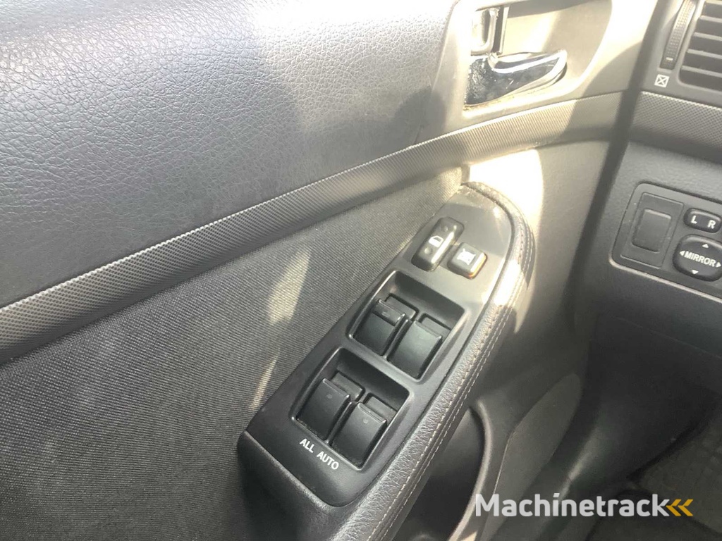 2006 - Toyota - Avensis Wagon - 2.2 D-4D Linea Luna - PKW