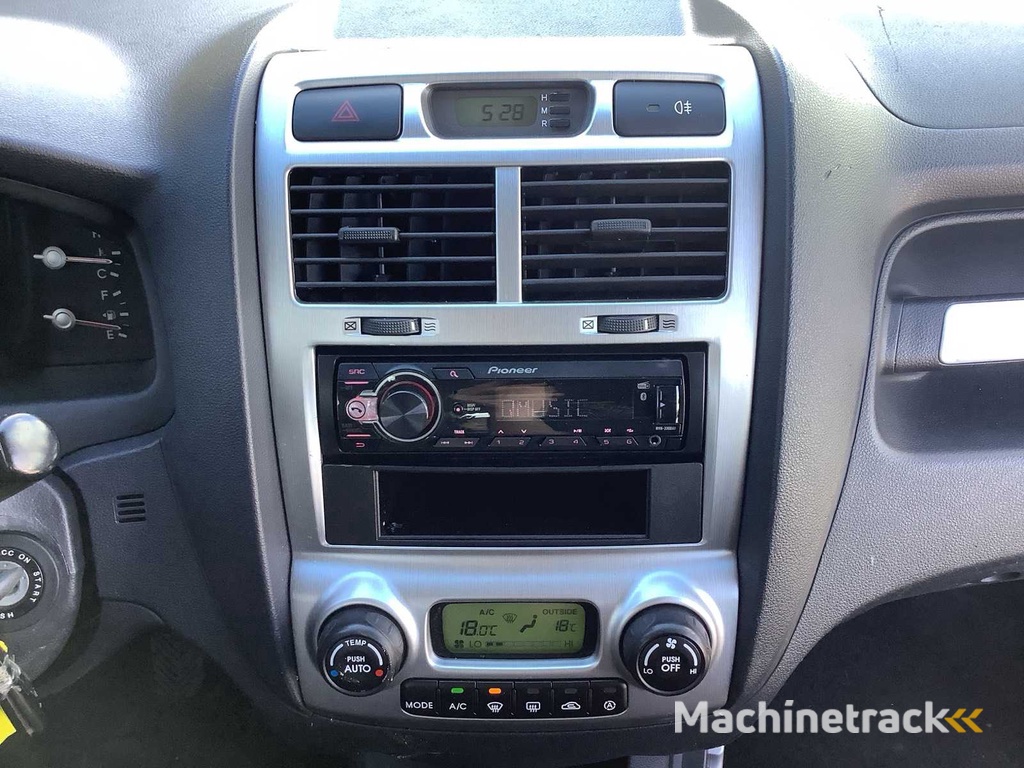 2005 - Kia - Sportage - 2.0 CVVT Executive - PKW