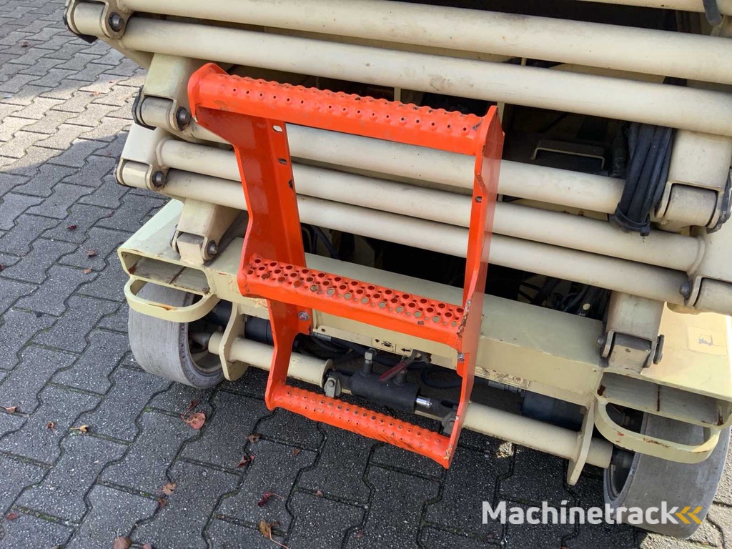 2001 JLG 3246-E2 Schaarhoogwerker