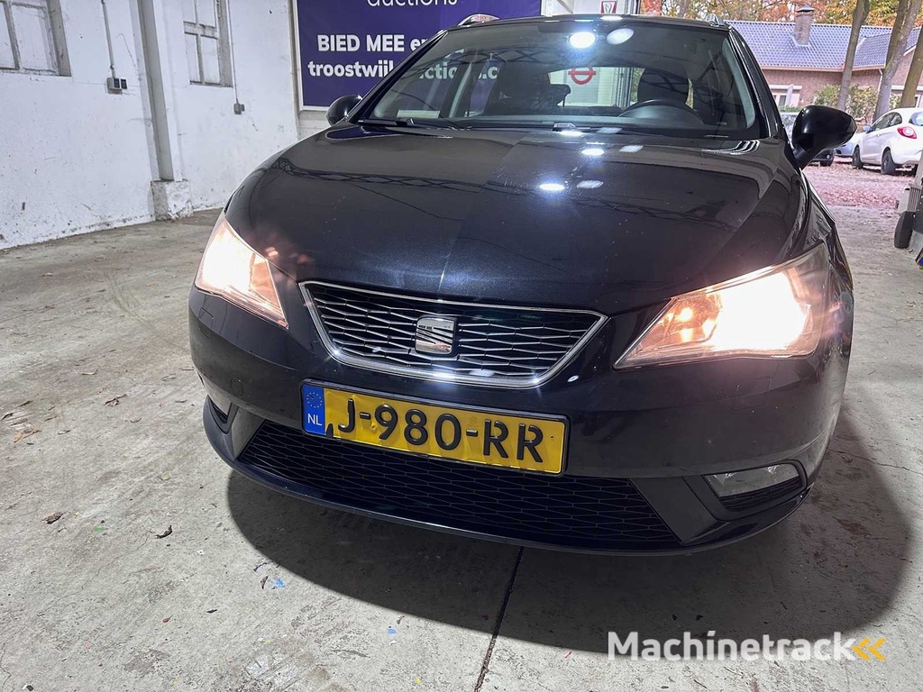 SEAT - Ibiza ST - 1.2 TSI FR - J-980-RR