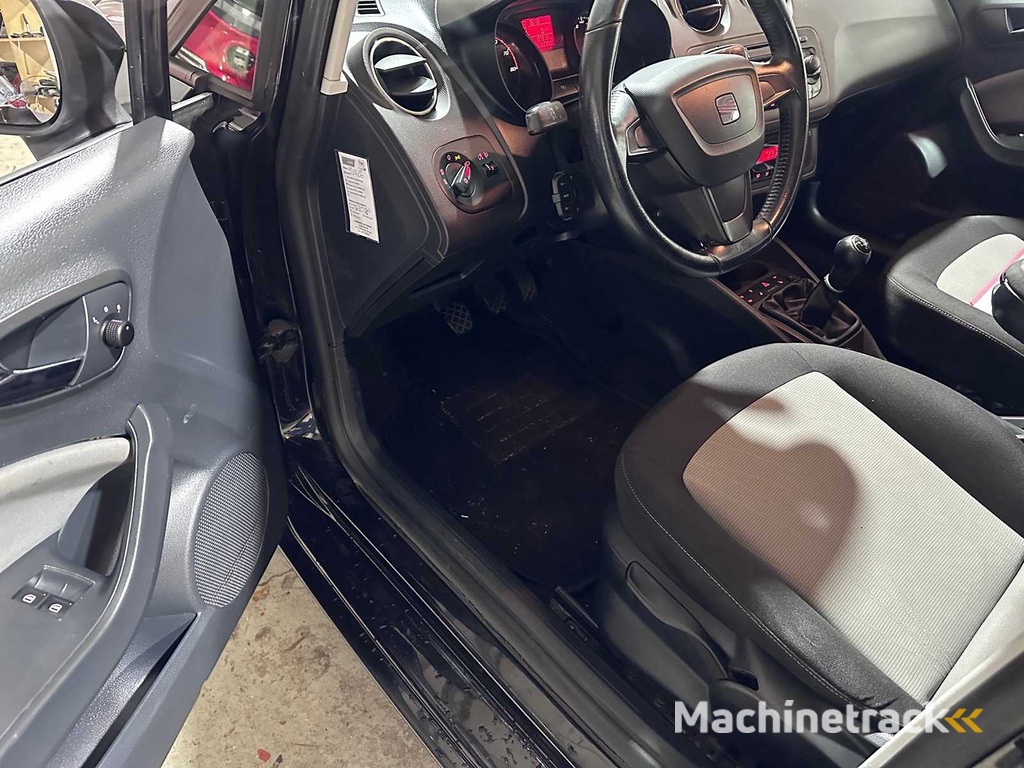 SEAT - Ibiza ST - 1.2 TSI FR - J-980-RR