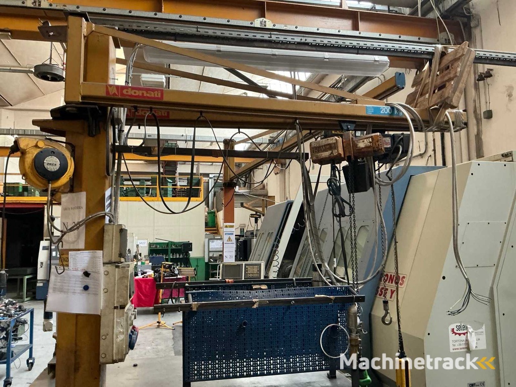 DONATI - Dubbele jib zwenkkraan