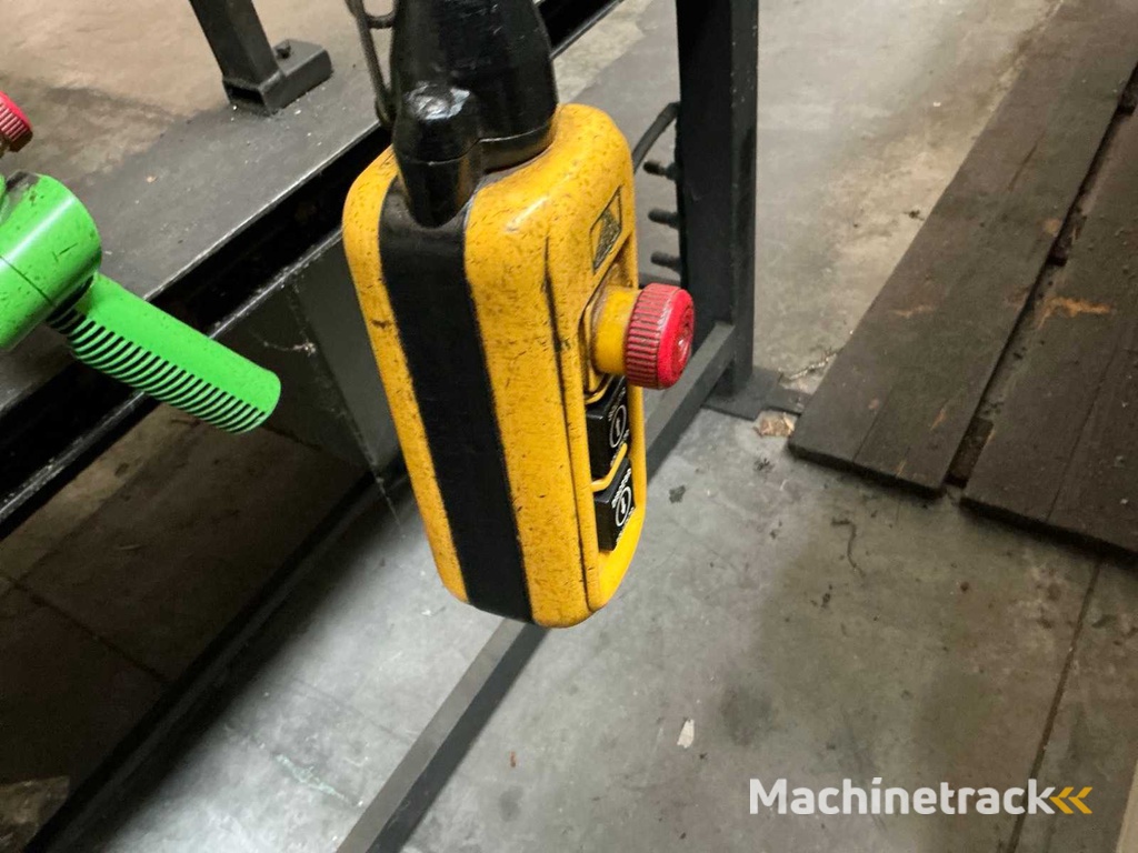 DONATI - Dubbele jib zwenkkraan