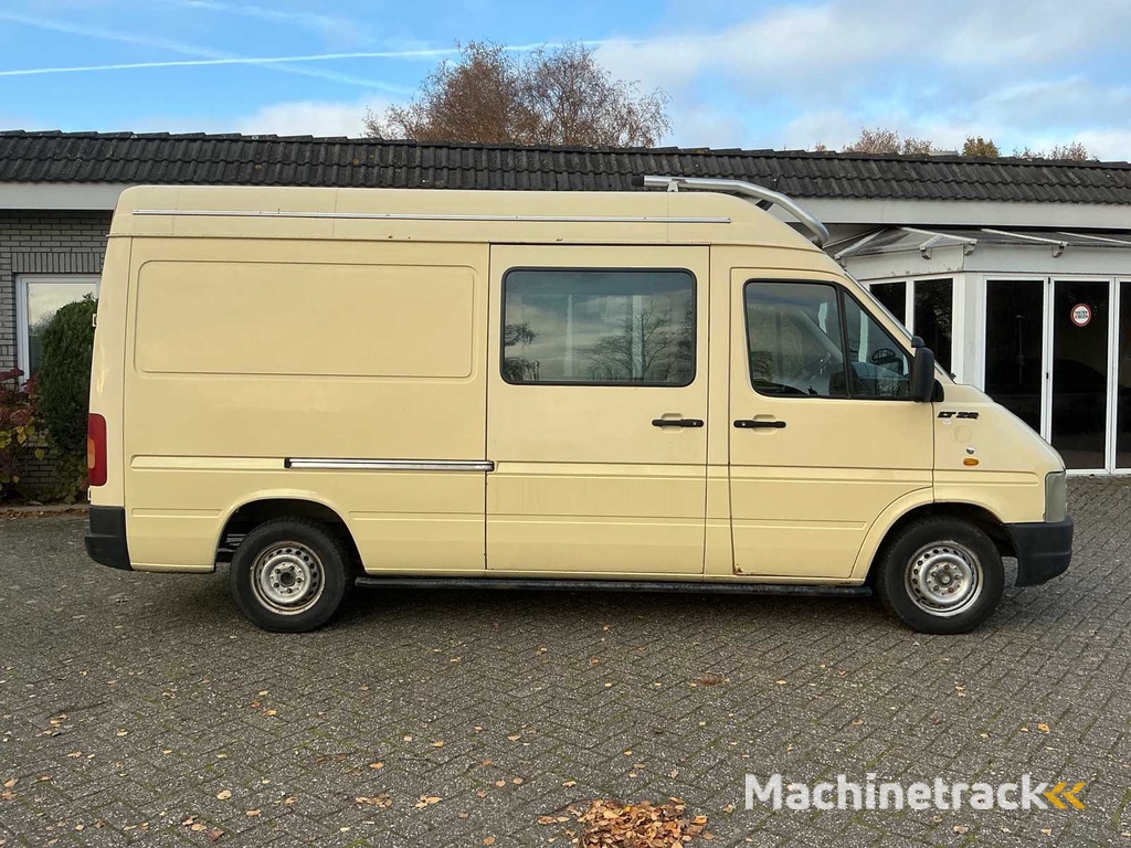 Volkswagen LT28 Camper