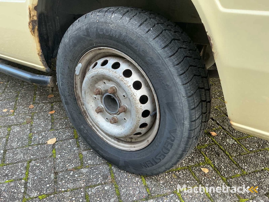 Volkswagen LT28 Camper