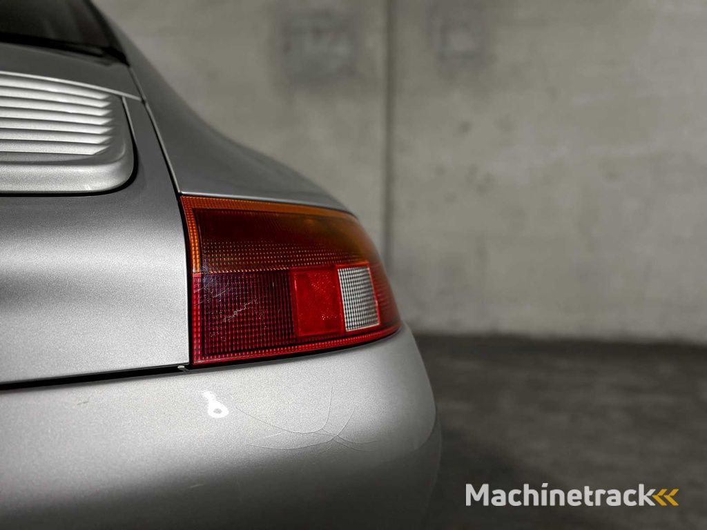 Porsche 911 3.4 Coupé Carrera 996 300PS 1998, 73-XV-XL