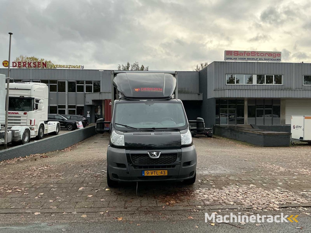 Peugeot Boxer 435 2.2 HDI L3H2 DC