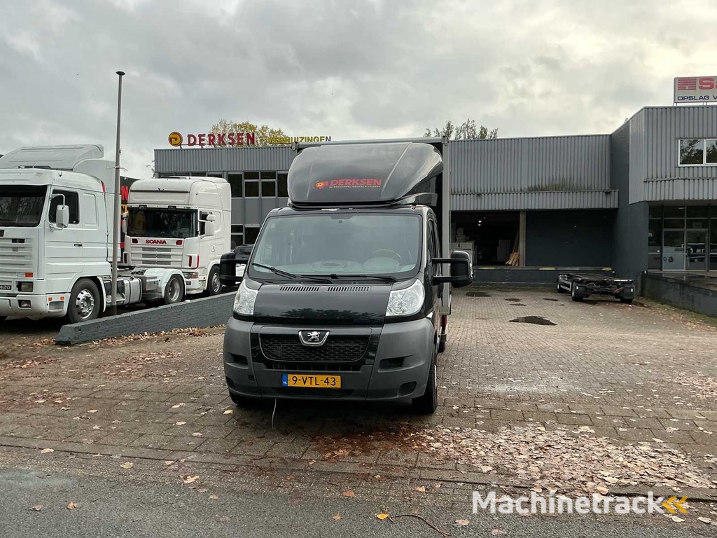 Peugeot Boxer 435 2.2 HDI L3H2 DC