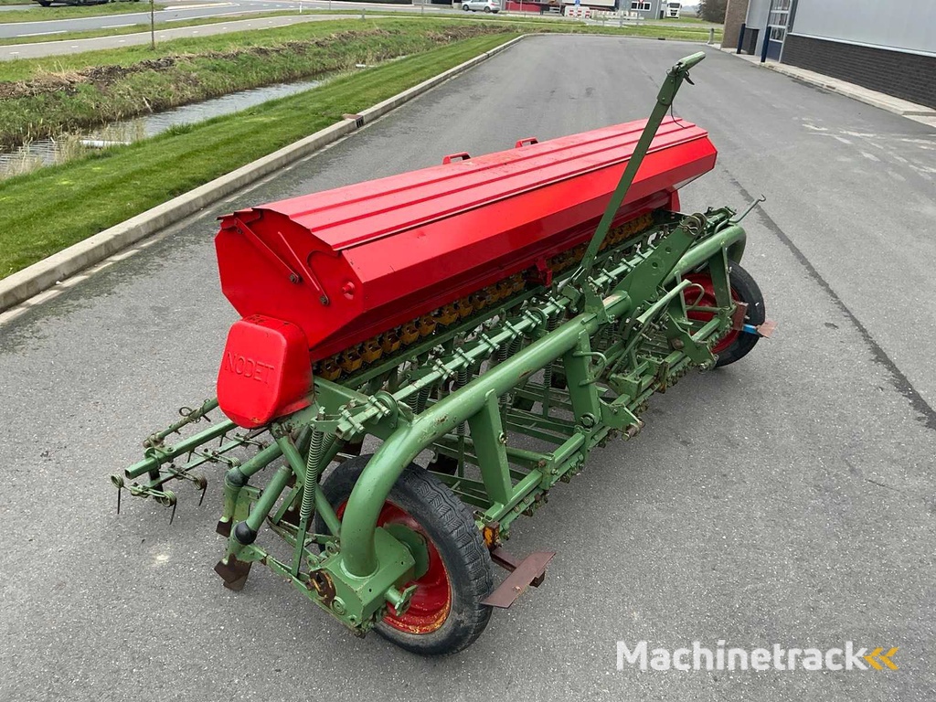 Nodet Gougis Seeder