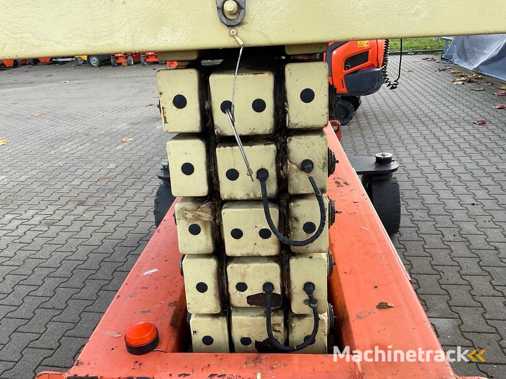 2013 Holland Lift HL-11816 Hoogwerker