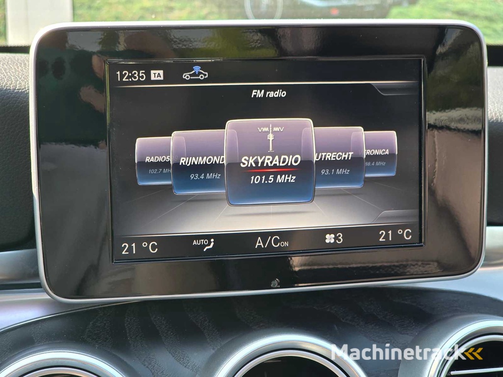 Mercedes-Benz C-Class 180 AMG Sport Edition 2017 | PK-523-F