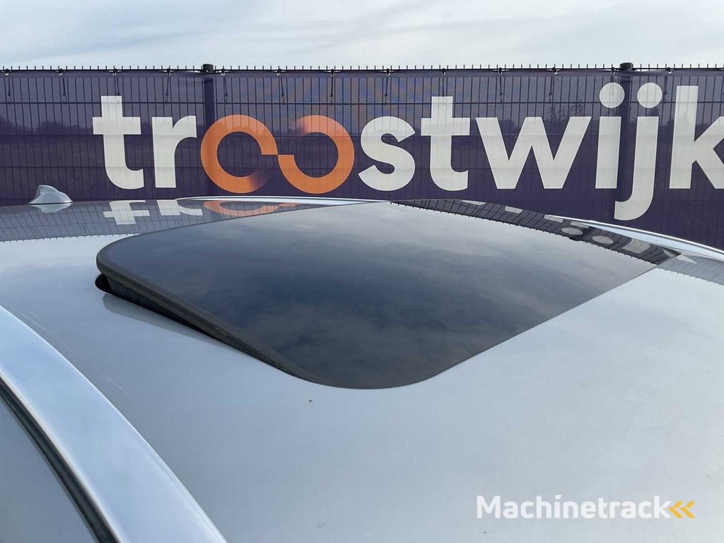 2013 - Volvo - V60 - 2.4 D6 AWD Pl.i.Pu.L - PKW