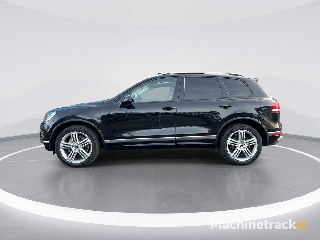 Volkswagen Touareg 3.0 TDI R-Linie | SJ-692-N