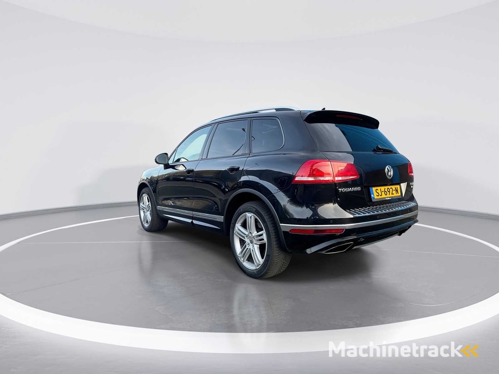 Volkswagen Touareg 3.0 TDI R-Linie | SJ-692-N