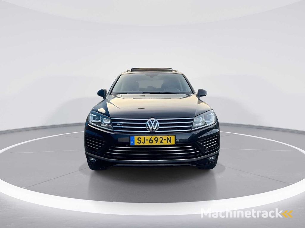 Volkswagen Touareg 3.0 TDI R-Linie | SJ-692-N
