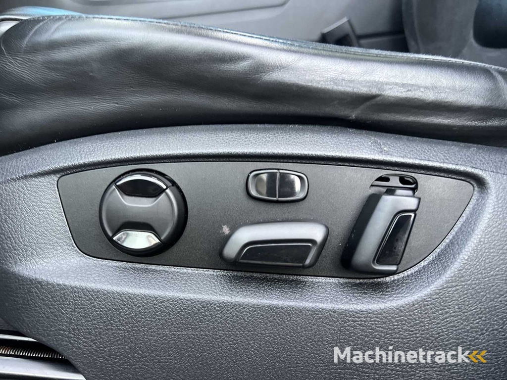 Volkswagen Touareg 3.0 TDI R-Linie | SJ-692-N