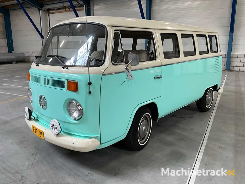 1989 Volkswagen T2 Passenger Bus