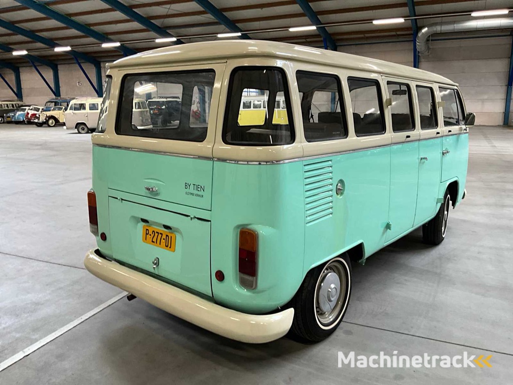 1989 Volkswagen T2 Passenger Bus
