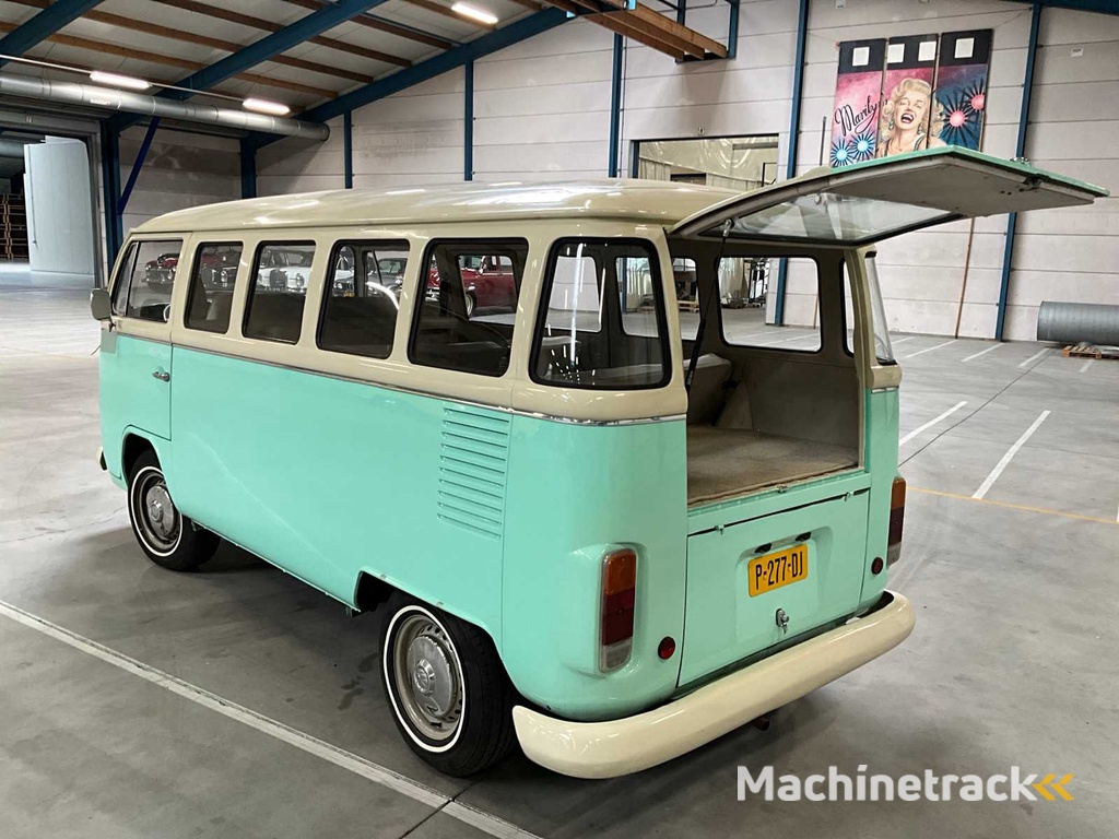 1989 Volkswagen T2 Passenger Bus