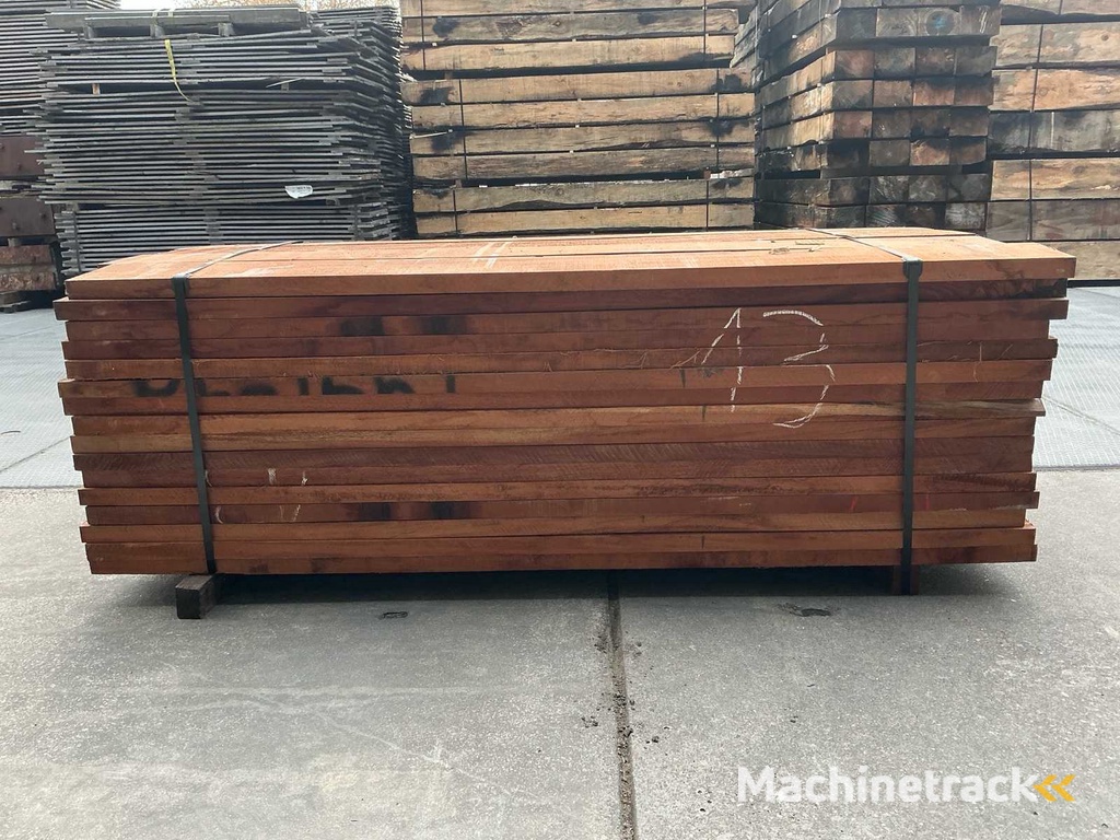 Khaya Mahoni Bouwhout