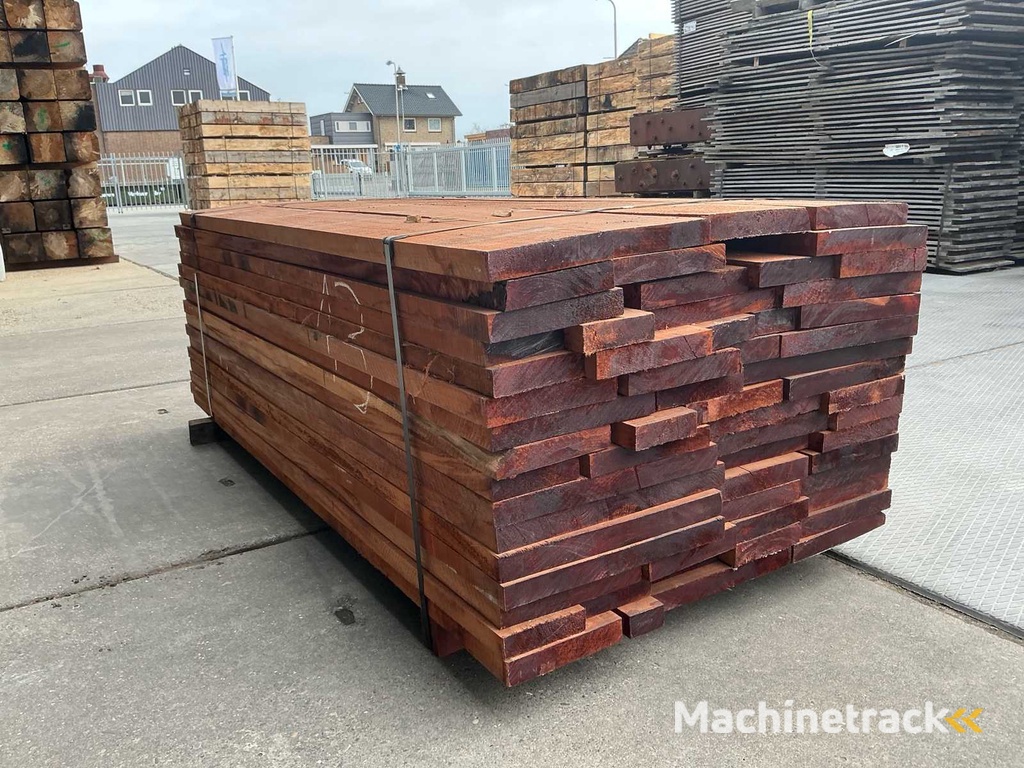 Khaya Mahoni Bouwhout