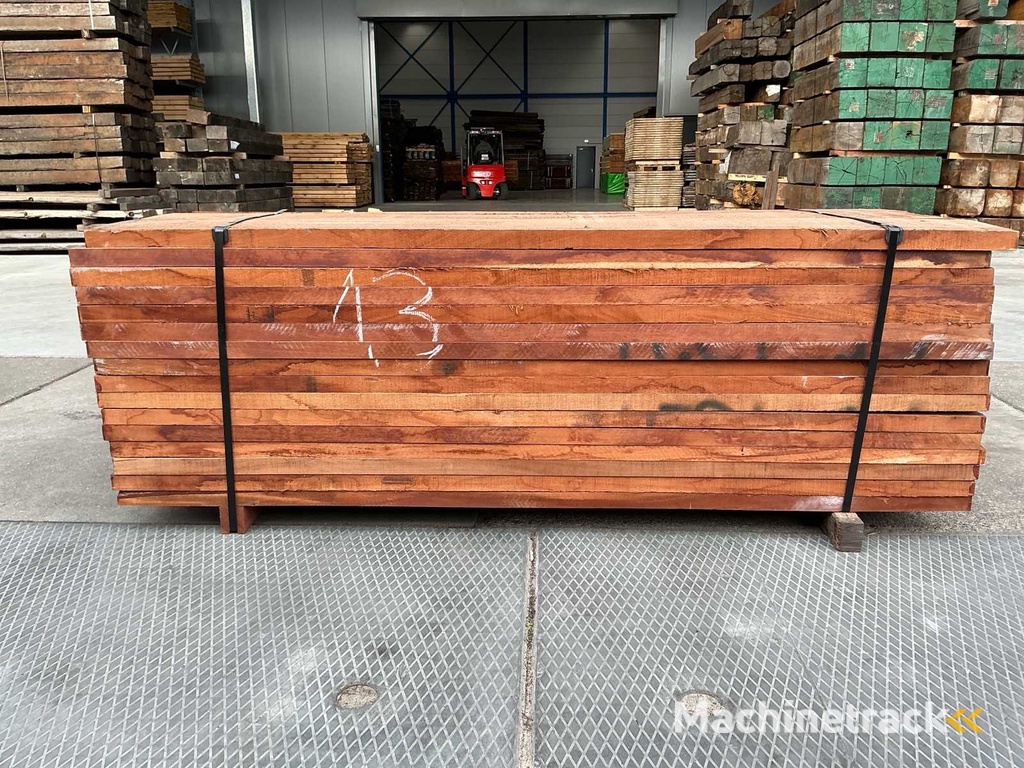 Khaya Mahoni Bouwhout