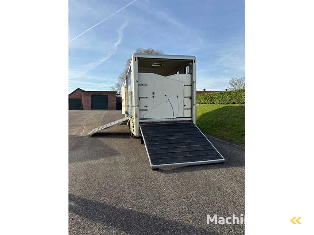 1993 Volvo FL 612 LKW Pferdeanhänger