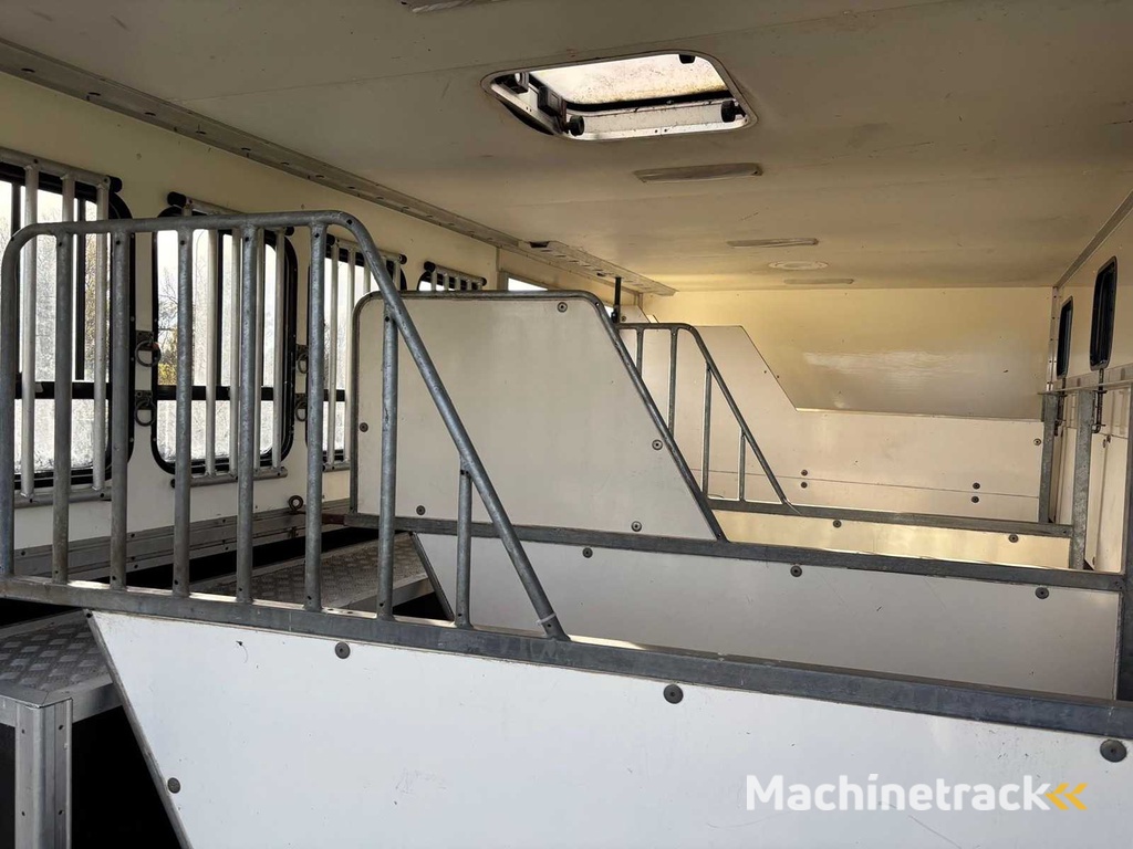 1993 Volvo FL 612 LKW Pferdeanhänger