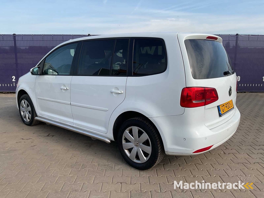 2015 - Volkswagen - Touran - 2.0 TDI Comfl. BlueM - Auto