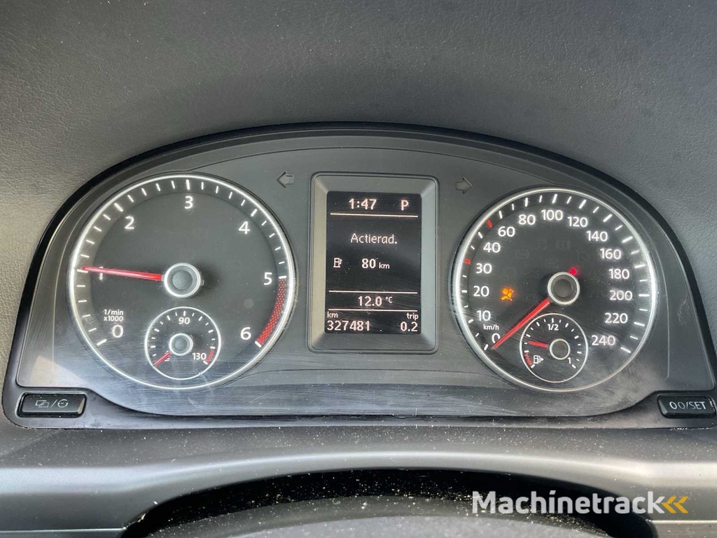 2015 - Volkswagen - Touran - 2.0 TDI Comfl. BlueM - Auto