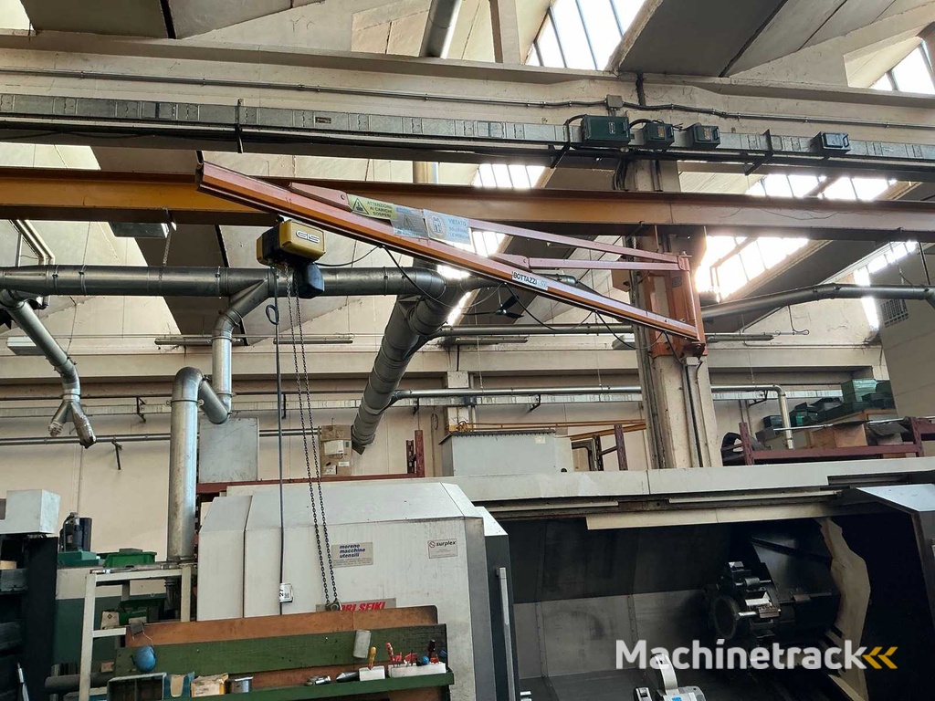 BOTTAZZI - Zwenkkraan voor pijlers