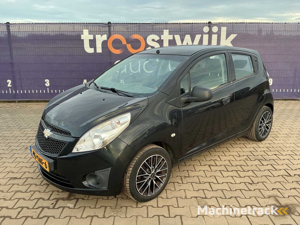 Chevrolet - Spark - 1.0 16V LS Bi-Fuel - Auto