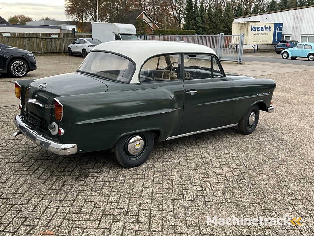 Opel Olympia /56 Oldtimer aus dem Baujahr 1956