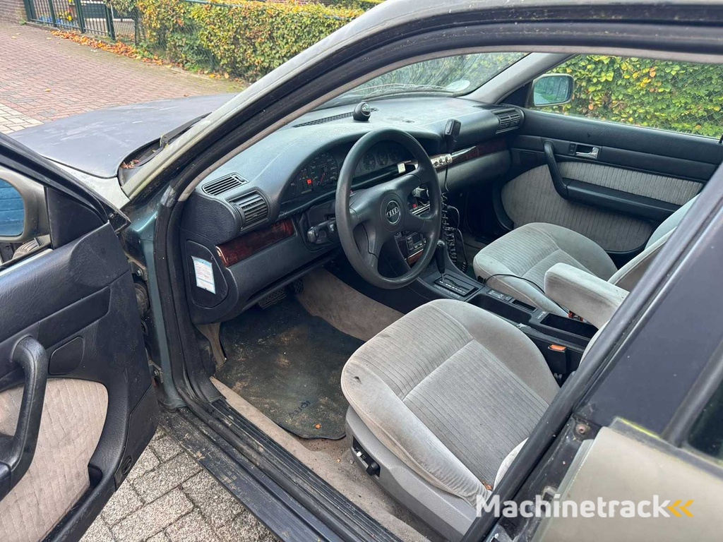 Audi - 1993 - 100 Avant - 2.8 E quattro - GH-TR-70