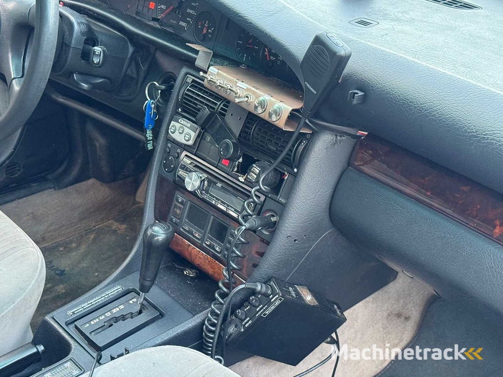 Audi - 1993 - 100 Avant - 2.8 E quattro - GH-TR-70