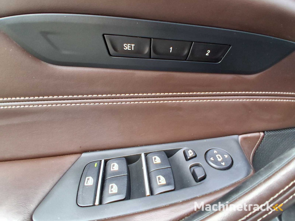 BMW 5er 530e iPerformance High Executive 2018 | H-998-FL