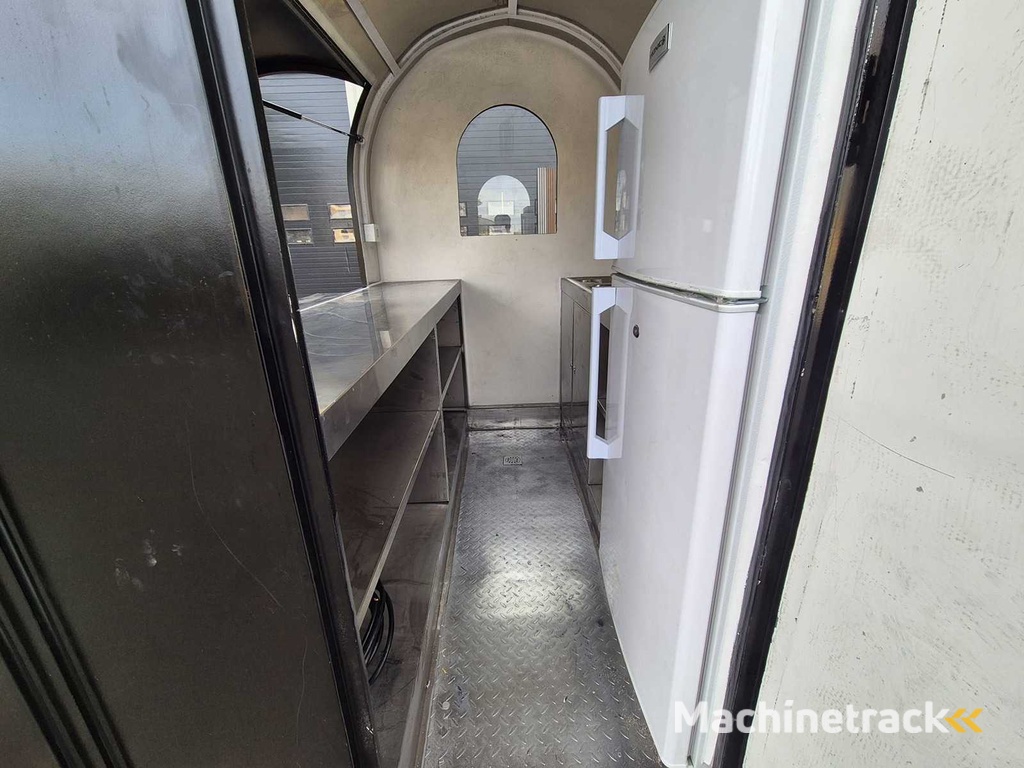 Food truck black - 2025