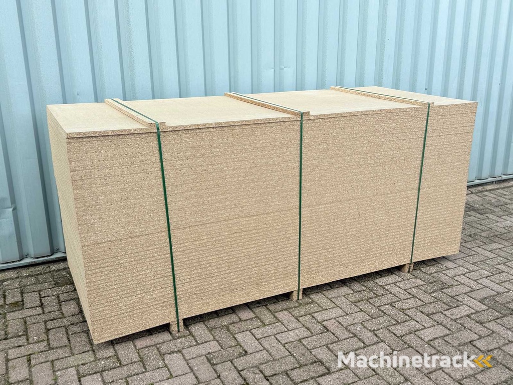 50x Spaanplaat 2690x1100x22mm. Geschikt voor stellingen / vlonders / legborden