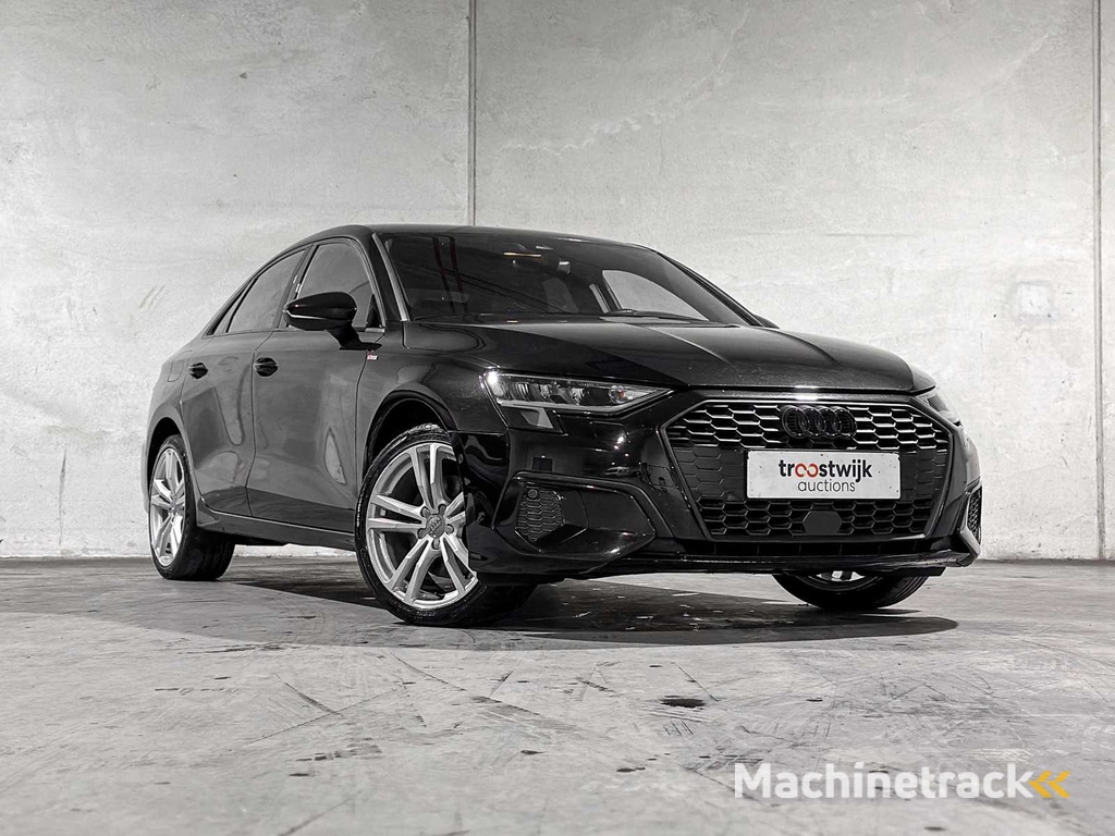 Audi A3 Limousine 30 TFSI S Edition 110PS 2021, Z-259-RT