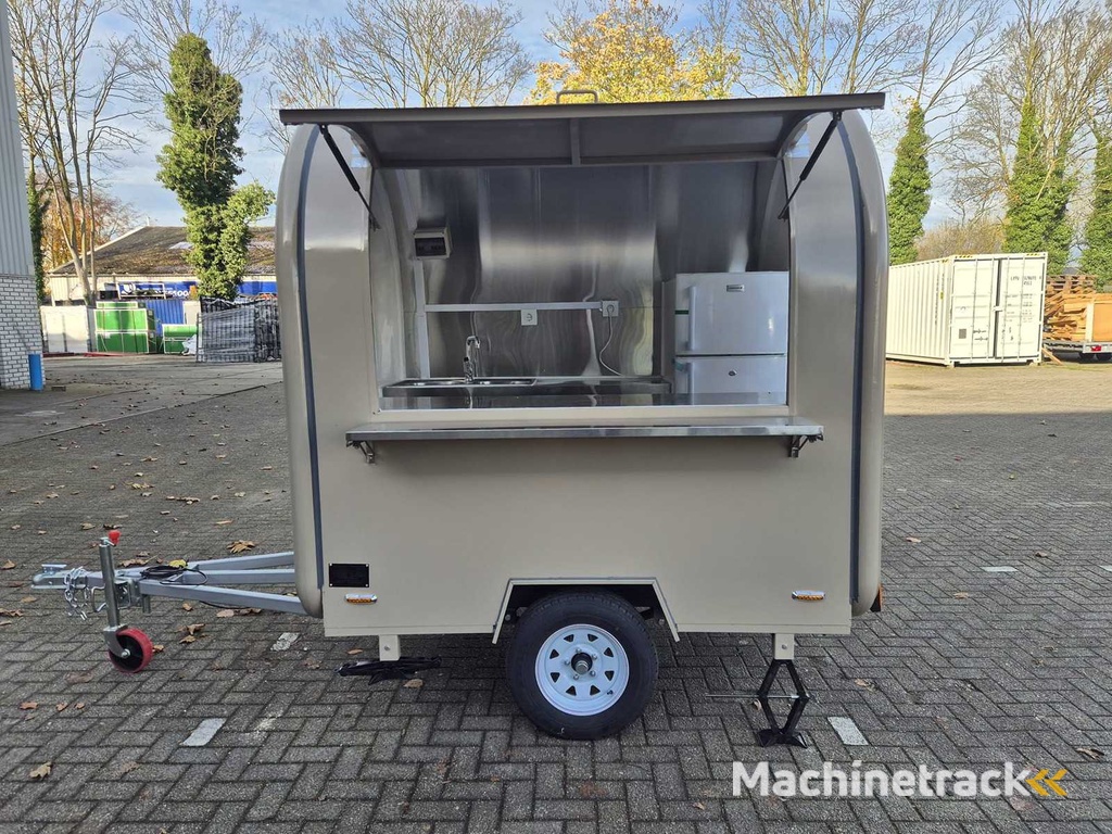 Food truck brown - 2025