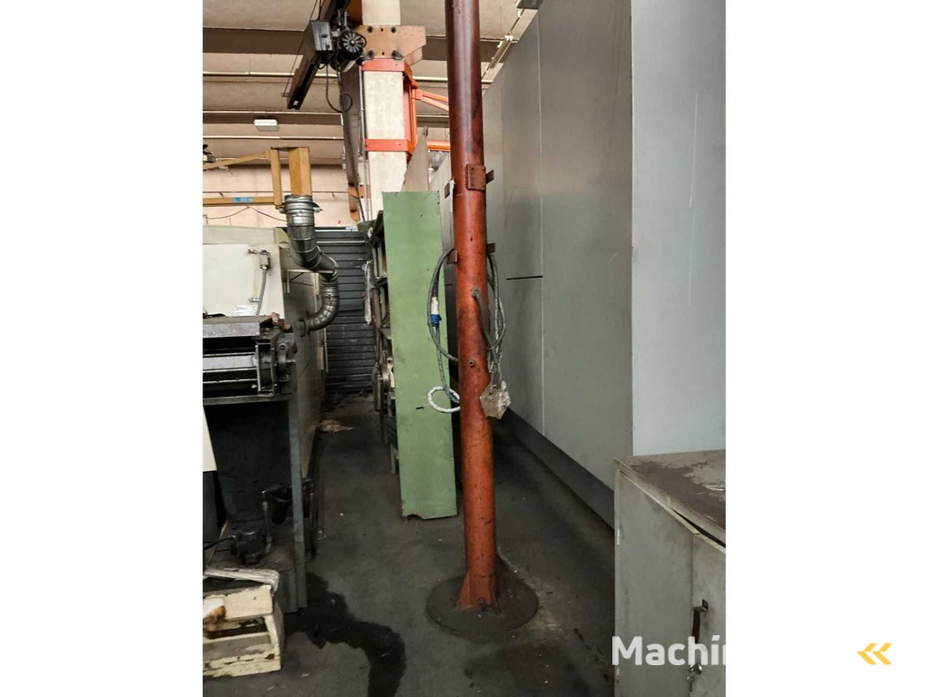 Zwenkkraan met kolom